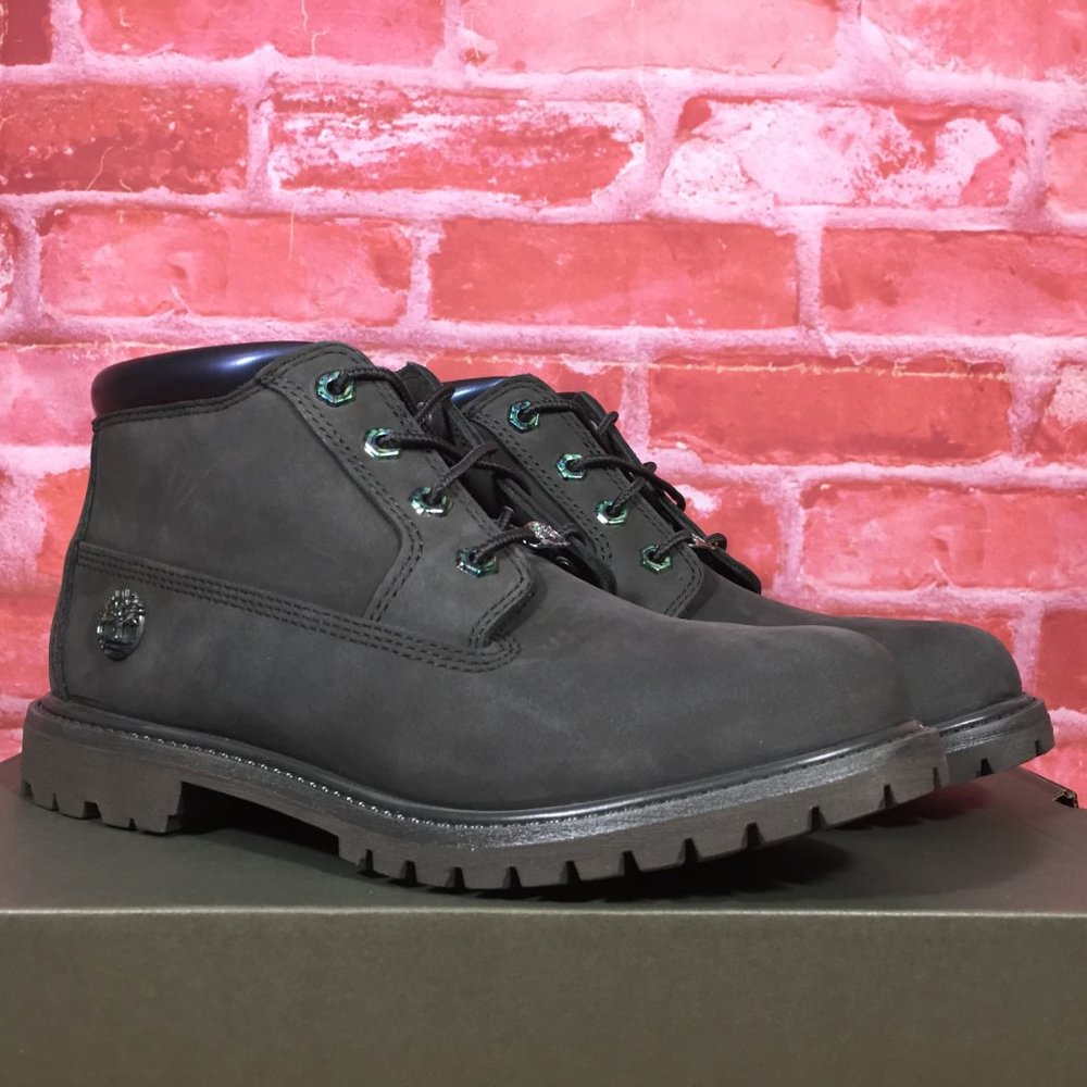 TIMBERLAND WOMEN'S NELLIE WATERPROOF CHUKKA BOOTS